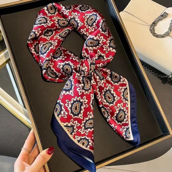Accessories - BRIGHT PAISLEY SCARF